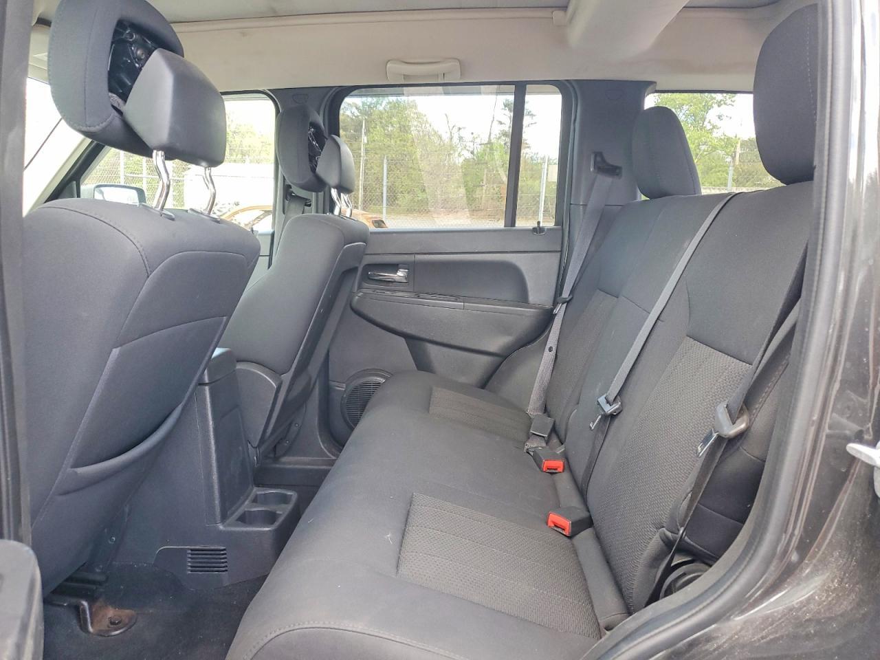 2011 JEEP Liberty