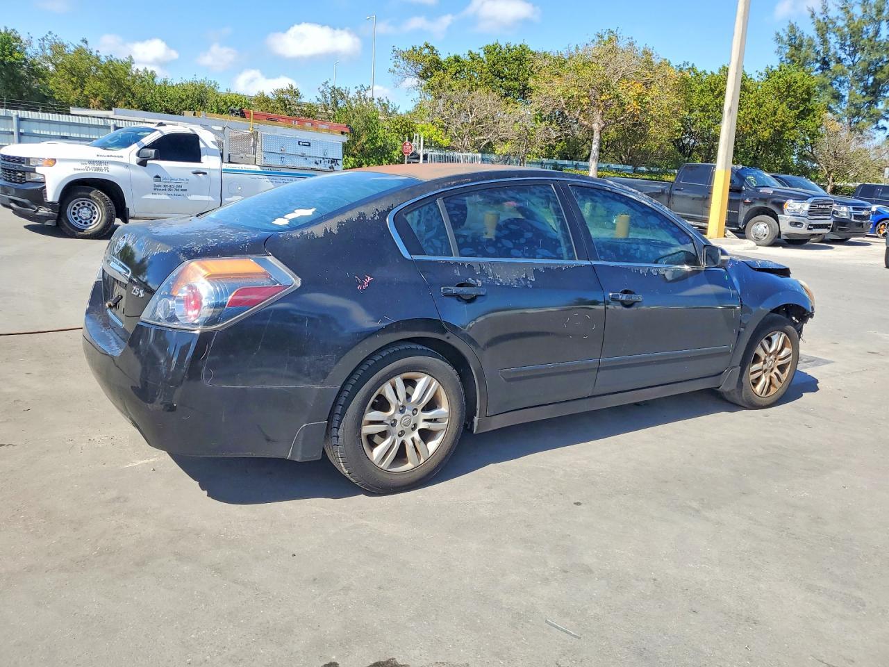 2012 NISSAN ALTIMA
