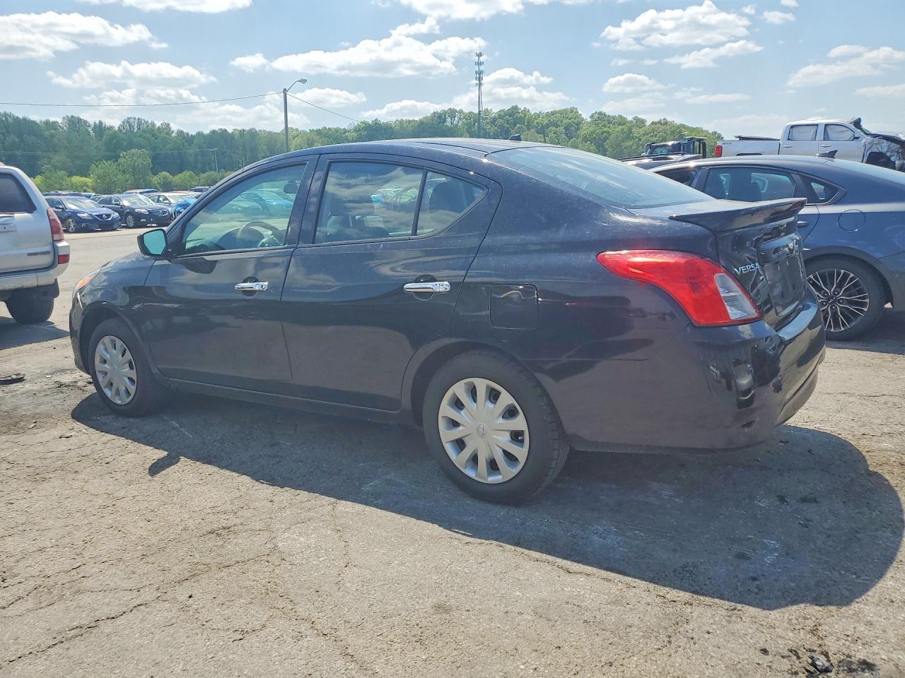 2019 NISSAN VERSA