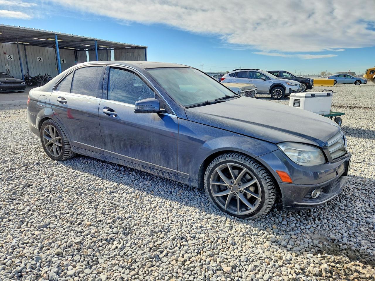 2011 MERCEDES-BENZ C-CLASS