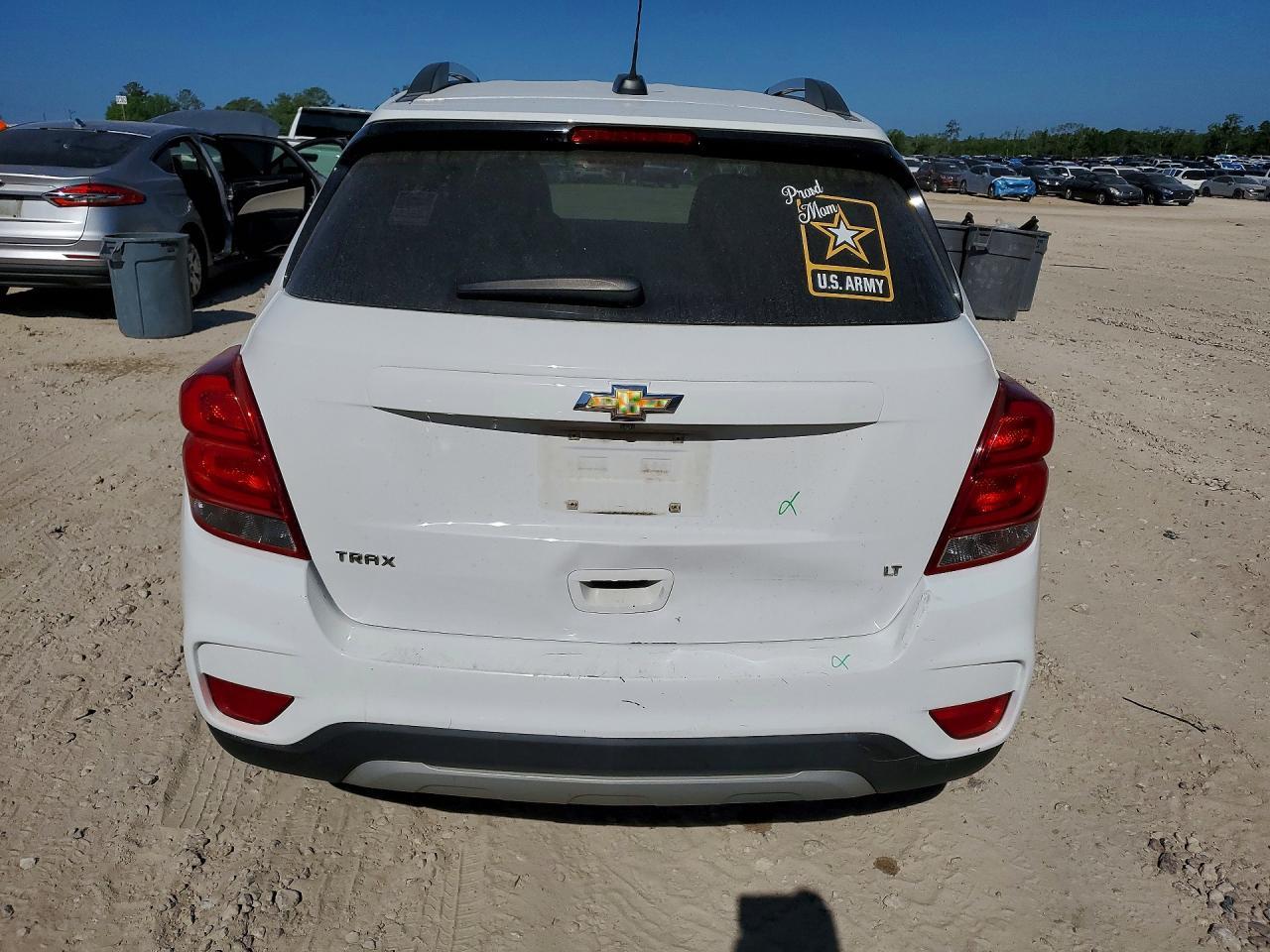 2017 CHEVROLET TRAX