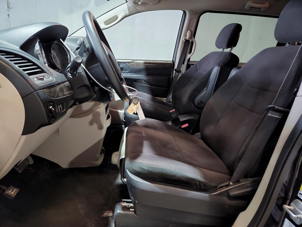 2011 DODGE GRAND CARAVAN