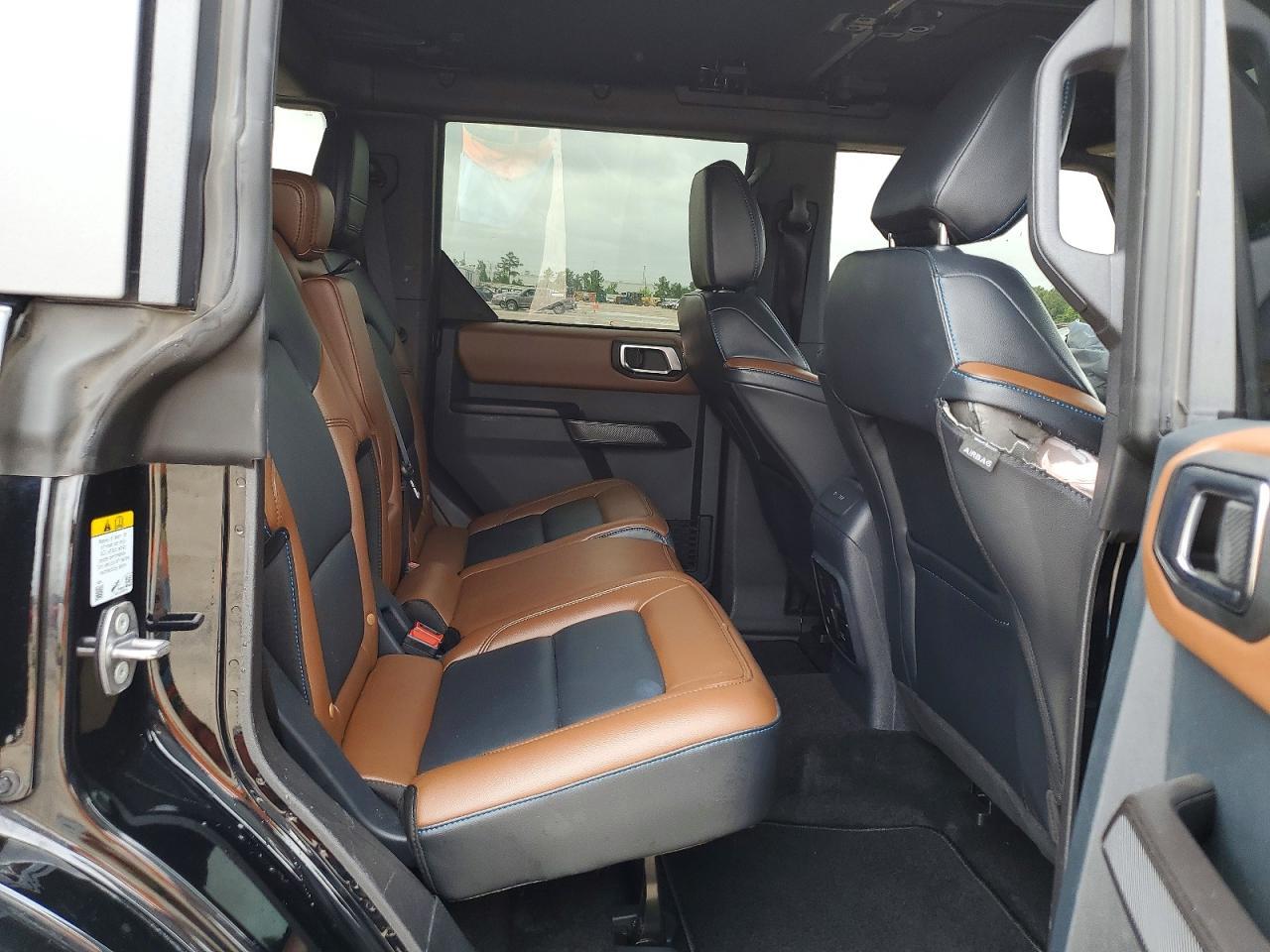 2024 FORD Bronco