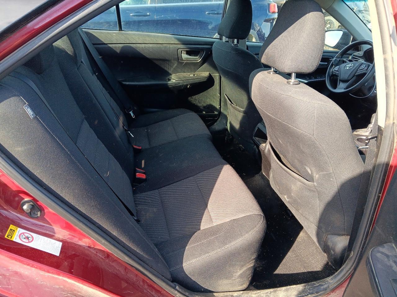 2016 TOYOTA CAMRY