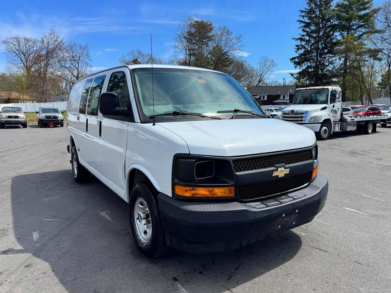 2017 CHEVROLET Express 3500