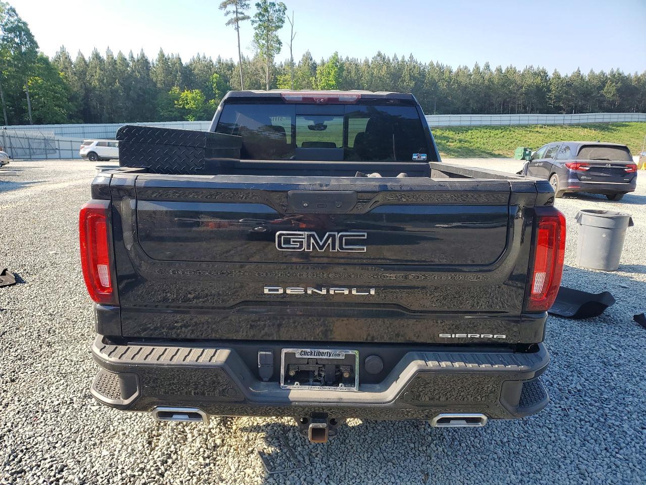 2021 GMC Sierra