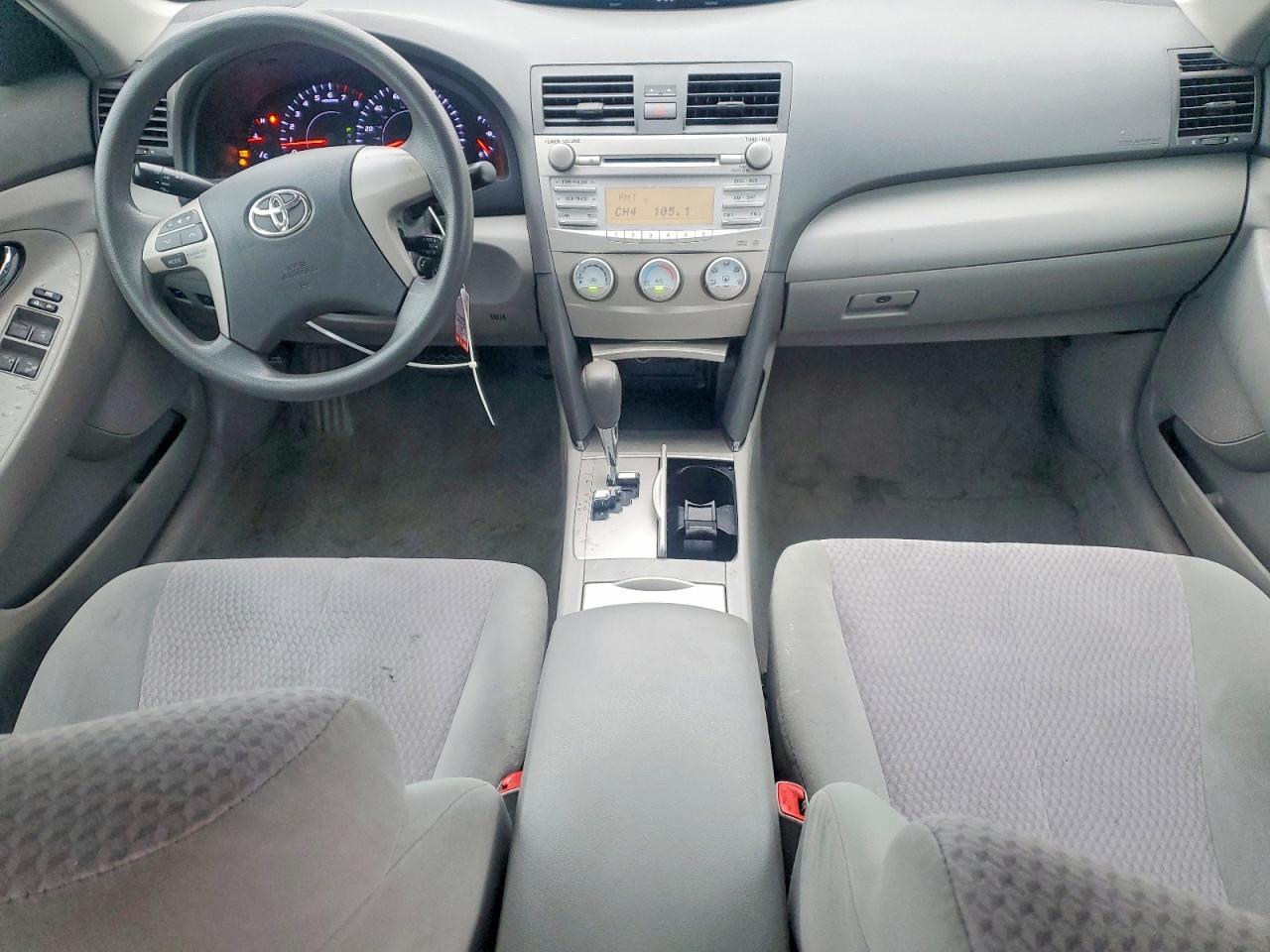 2011 TOYOTA CAMRY