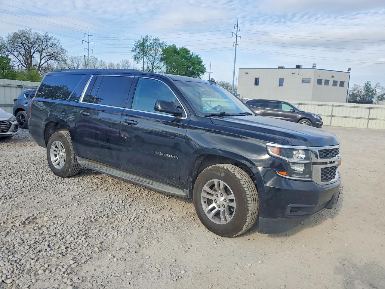 2015 CHEVROLET Suburban