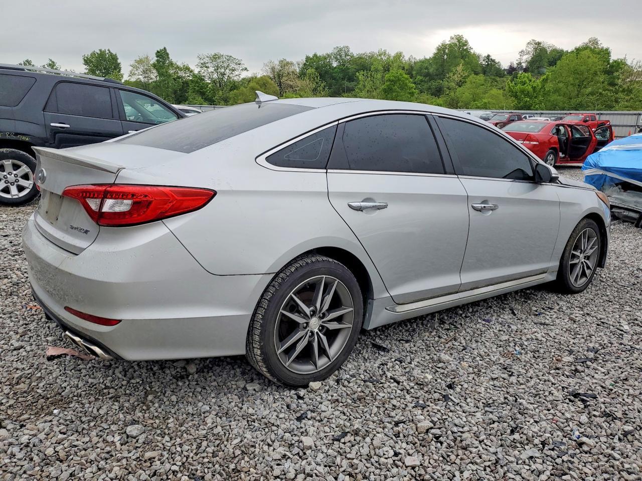 2015 HYUNDAI SONATA