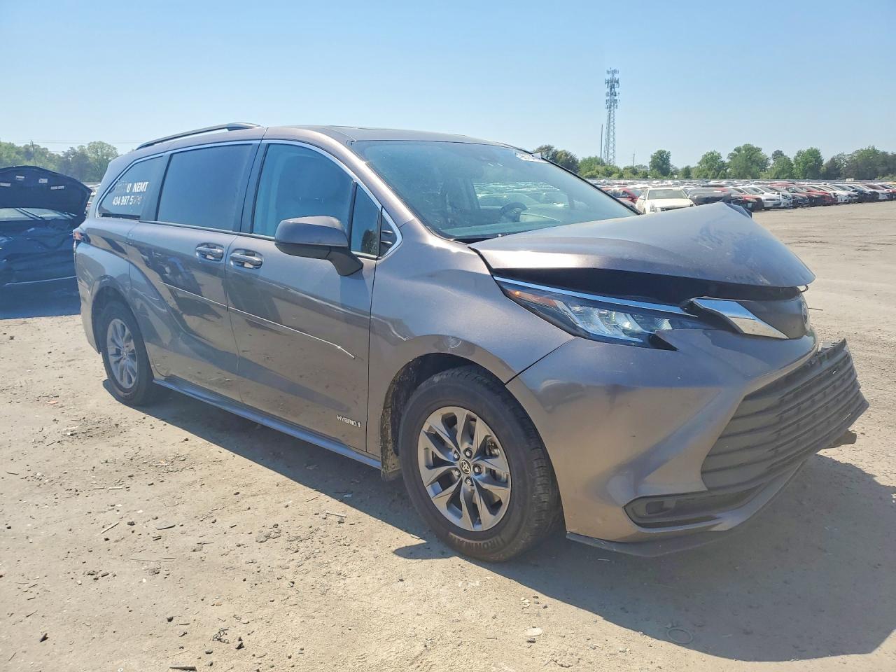 2021 TOYOTA SIENNA