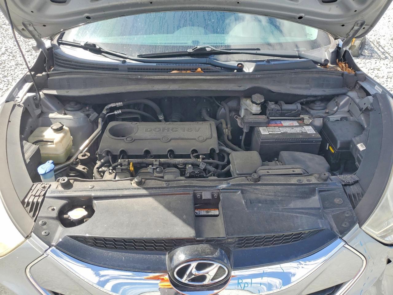 2010 HYUNDAI TUCSON