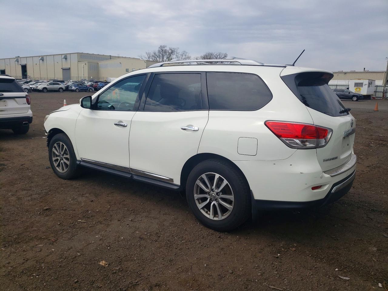 2014 NISSAN PATHFINDER