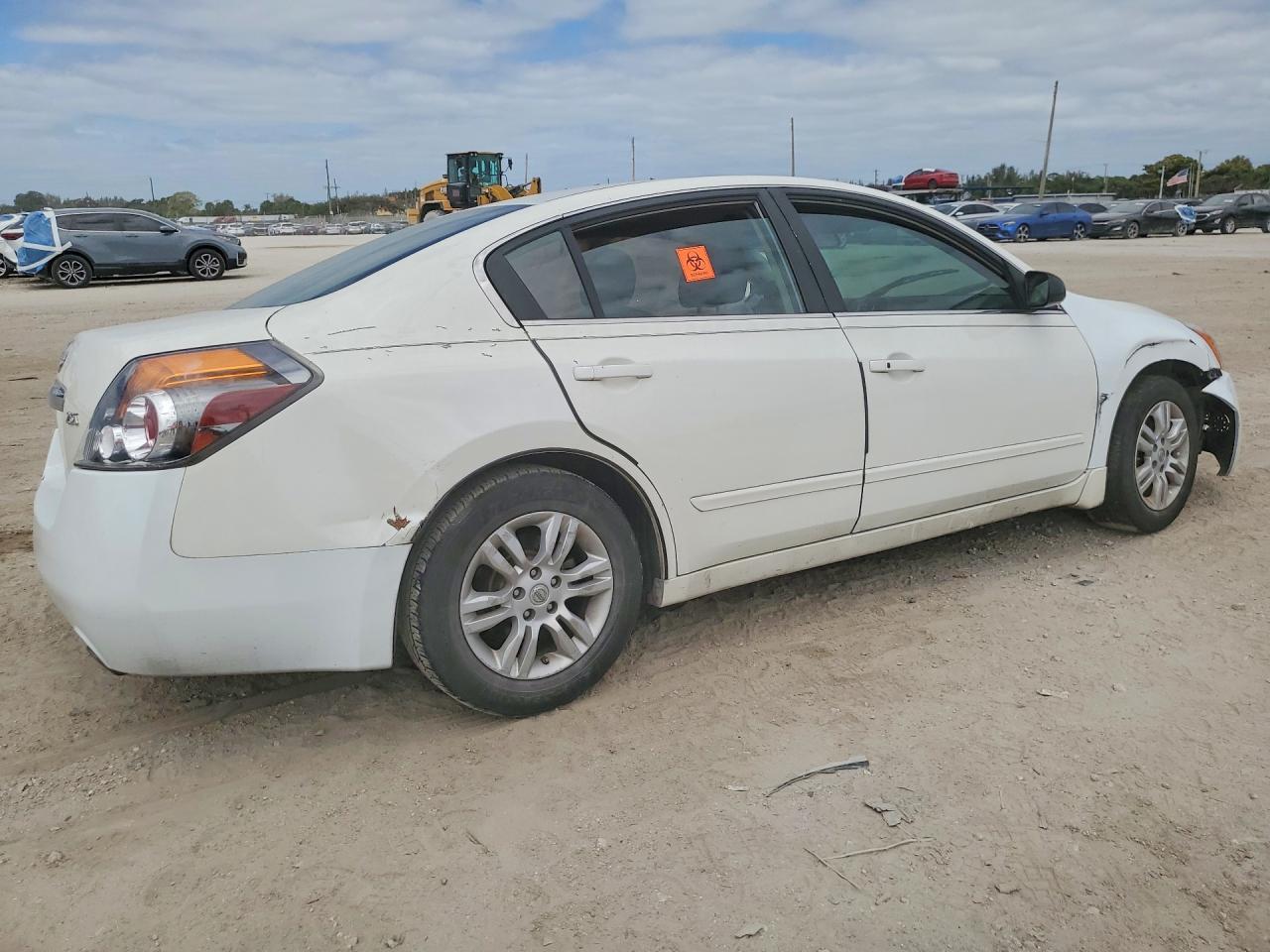 2012 NISSAN ALTIMA