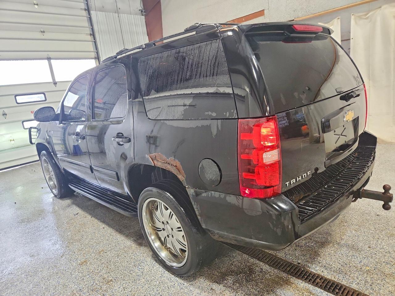 2011 CHEVROLET Tahoe
