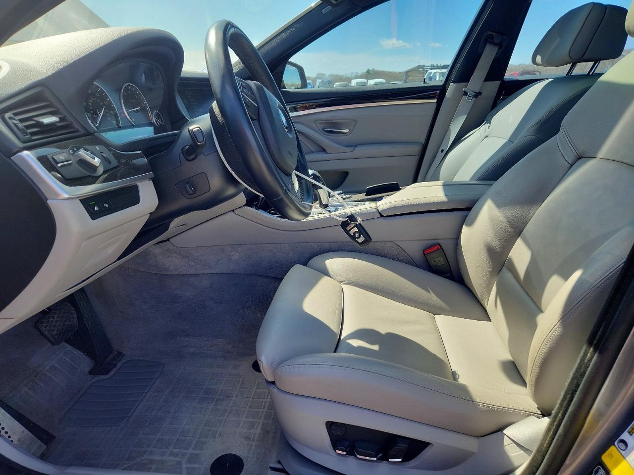 2013 BMW 5 series
