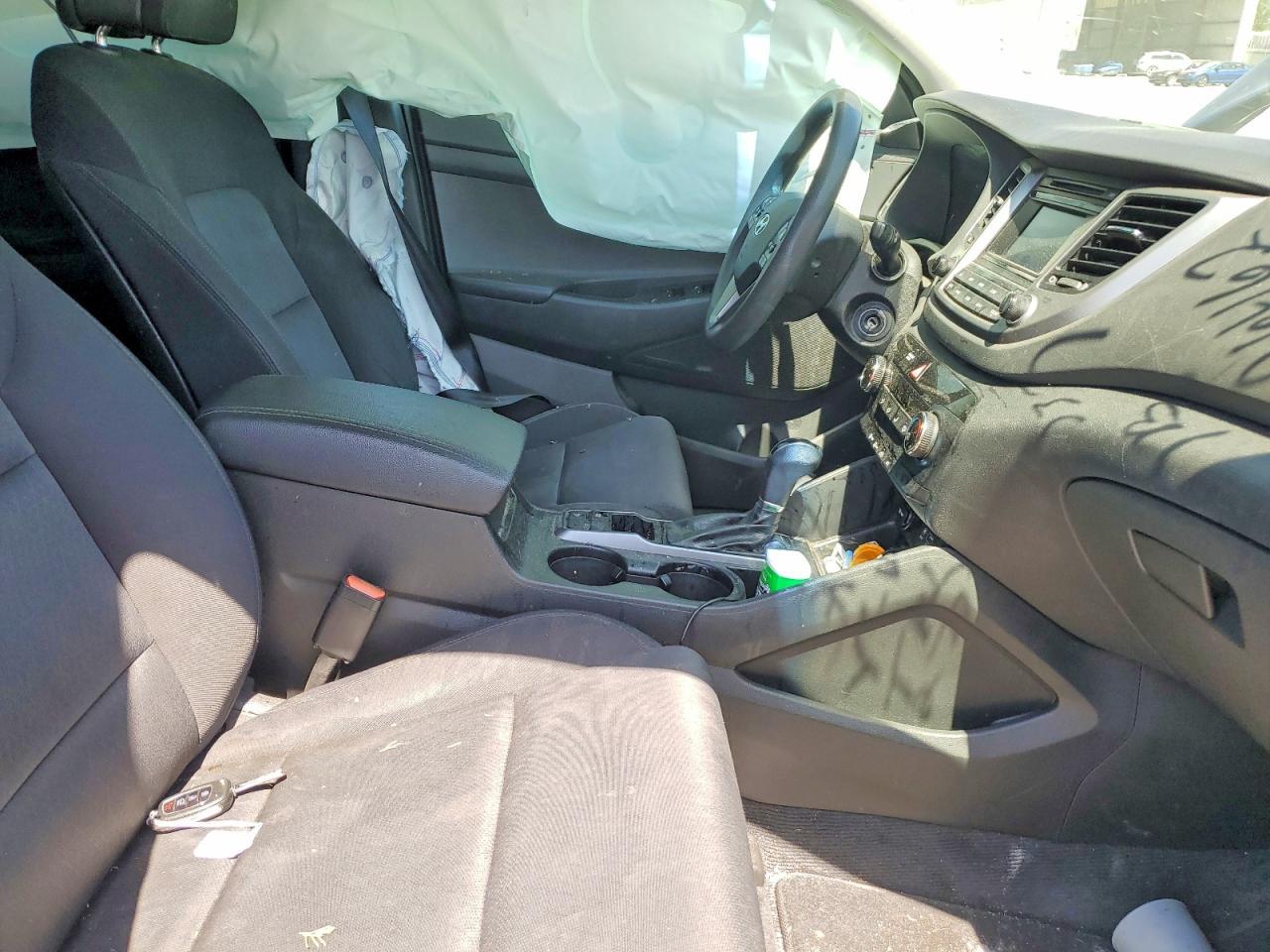 2017 HYUNDAI TUCSON