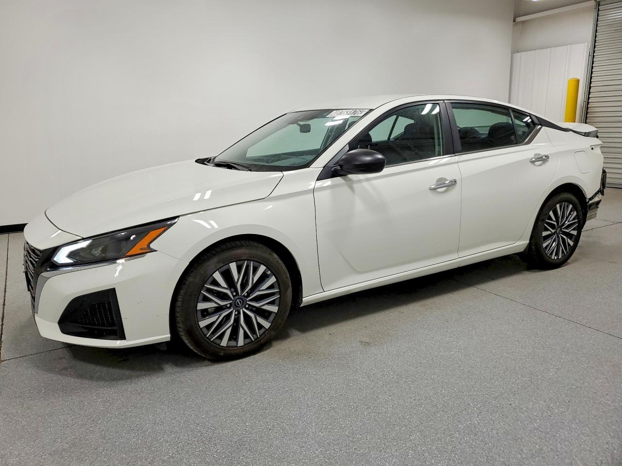 2025 NISSAN ALTIMA