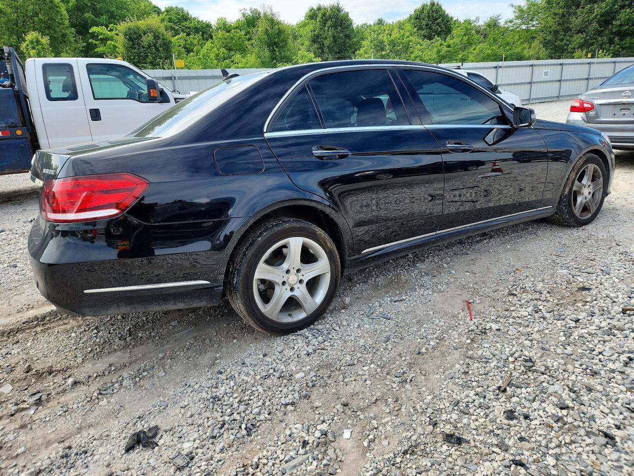 2014 MERCEDES-BENZ E-Class