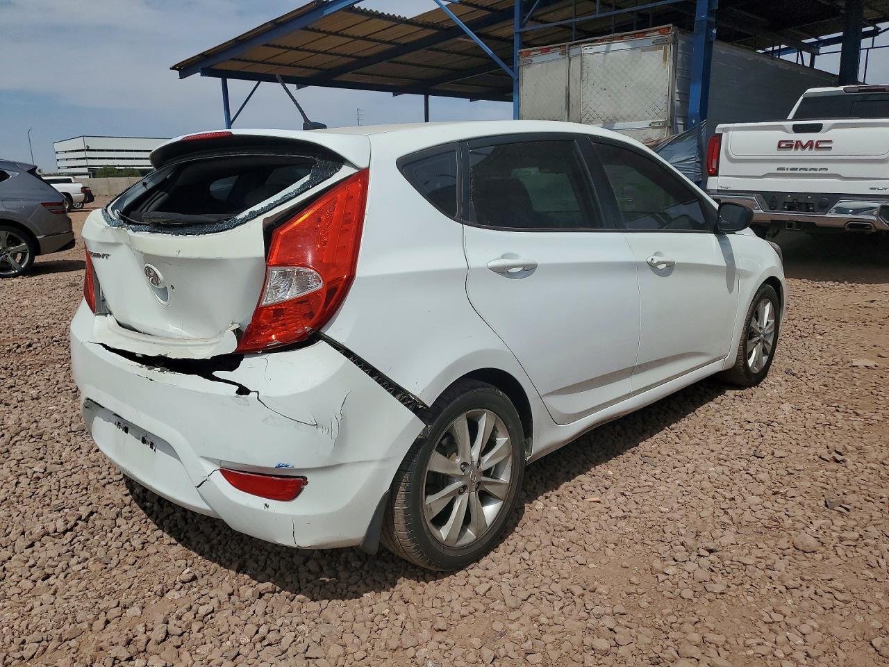 2013 HYUNDAI ACCENT