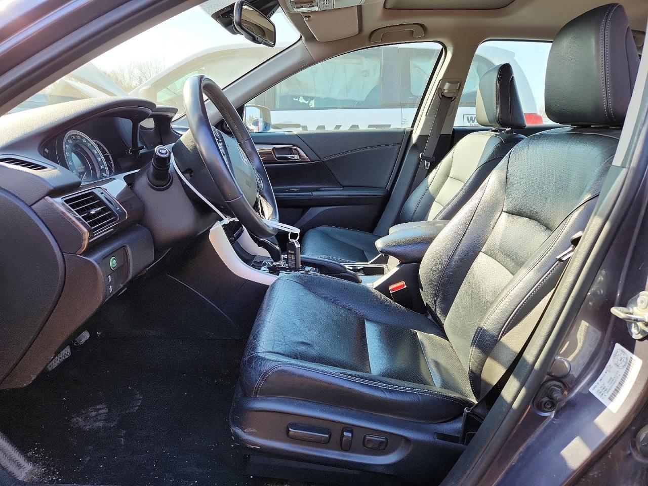 2016 HONDA ACCORD