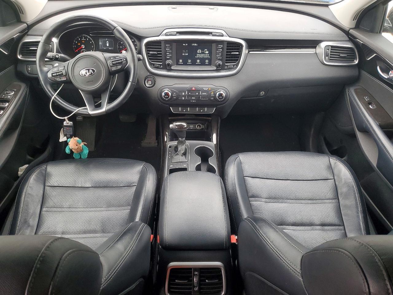2017 KIA SORENTO