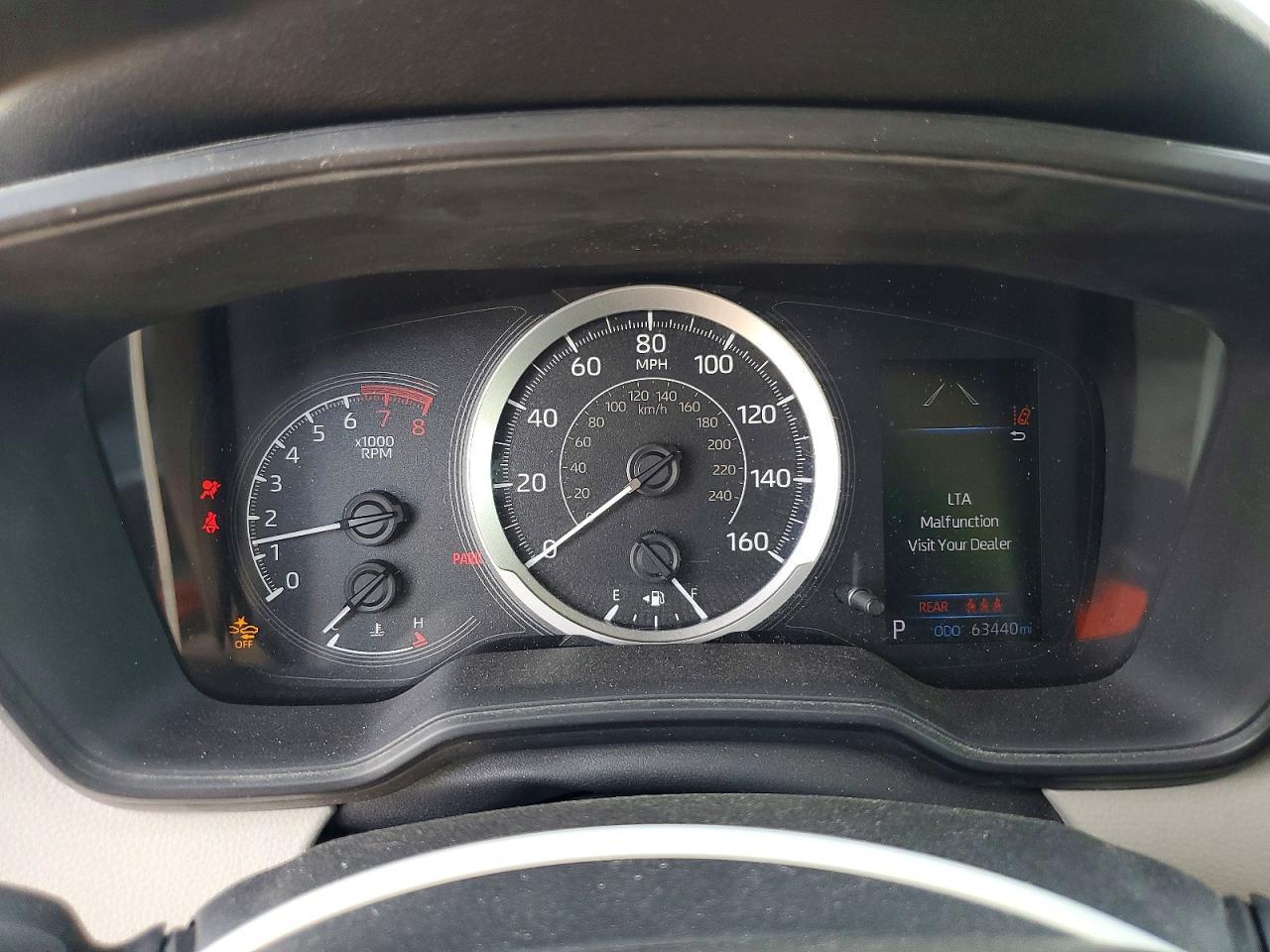 2021 TOYOTA COROLLA