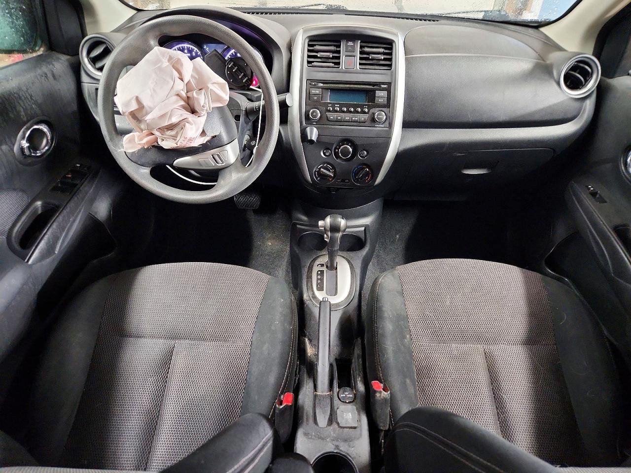 2015 NISSAN VERSA