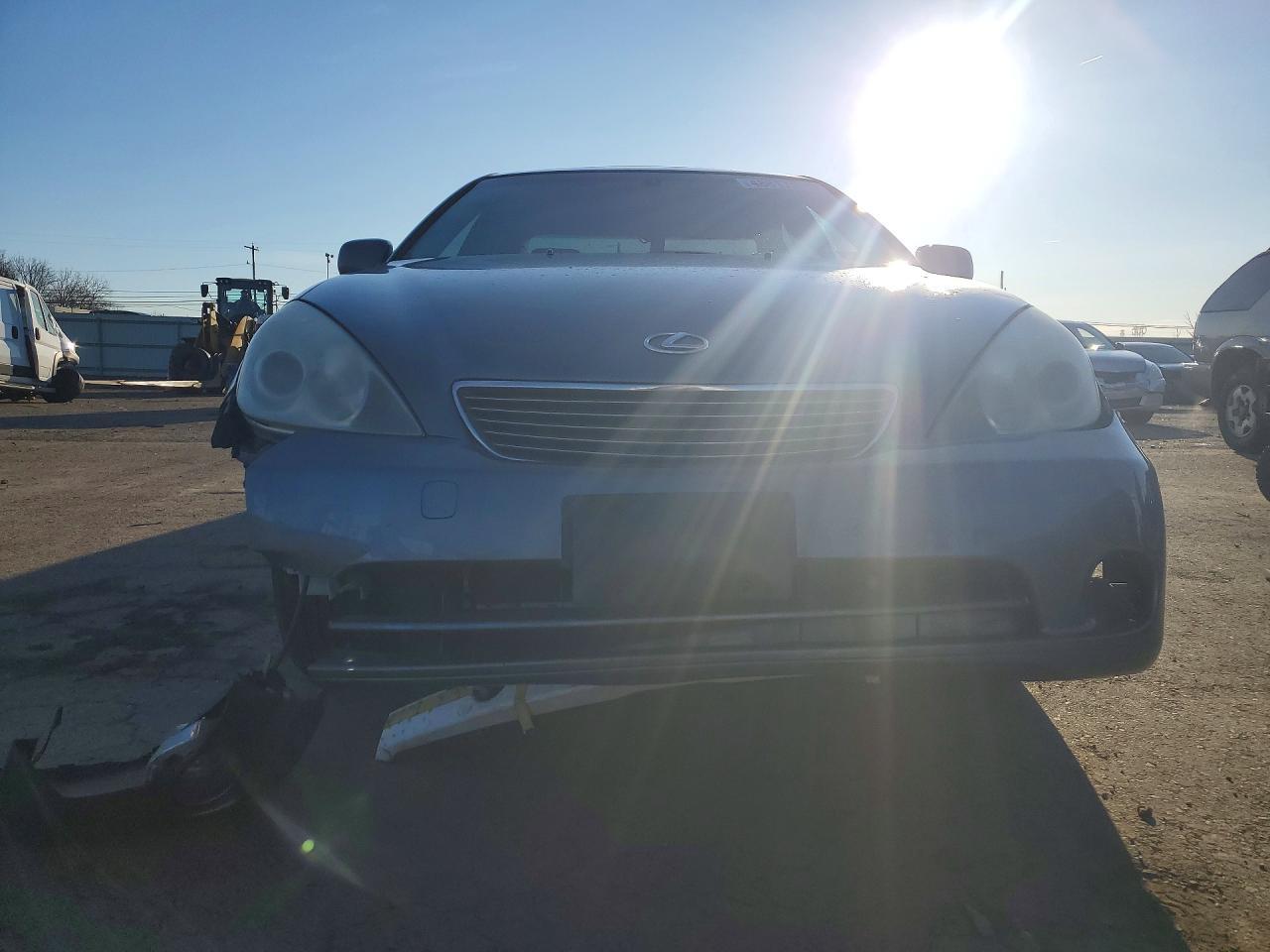 2005 LEXUS ES 330