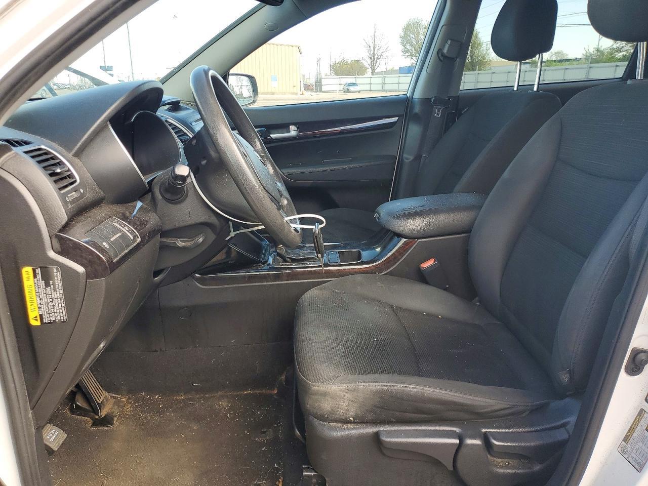 2015 KIA SORENTO