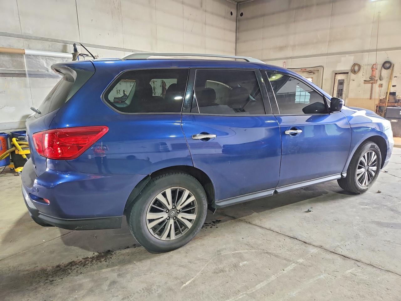 2018 NISSAN PATHFINDER