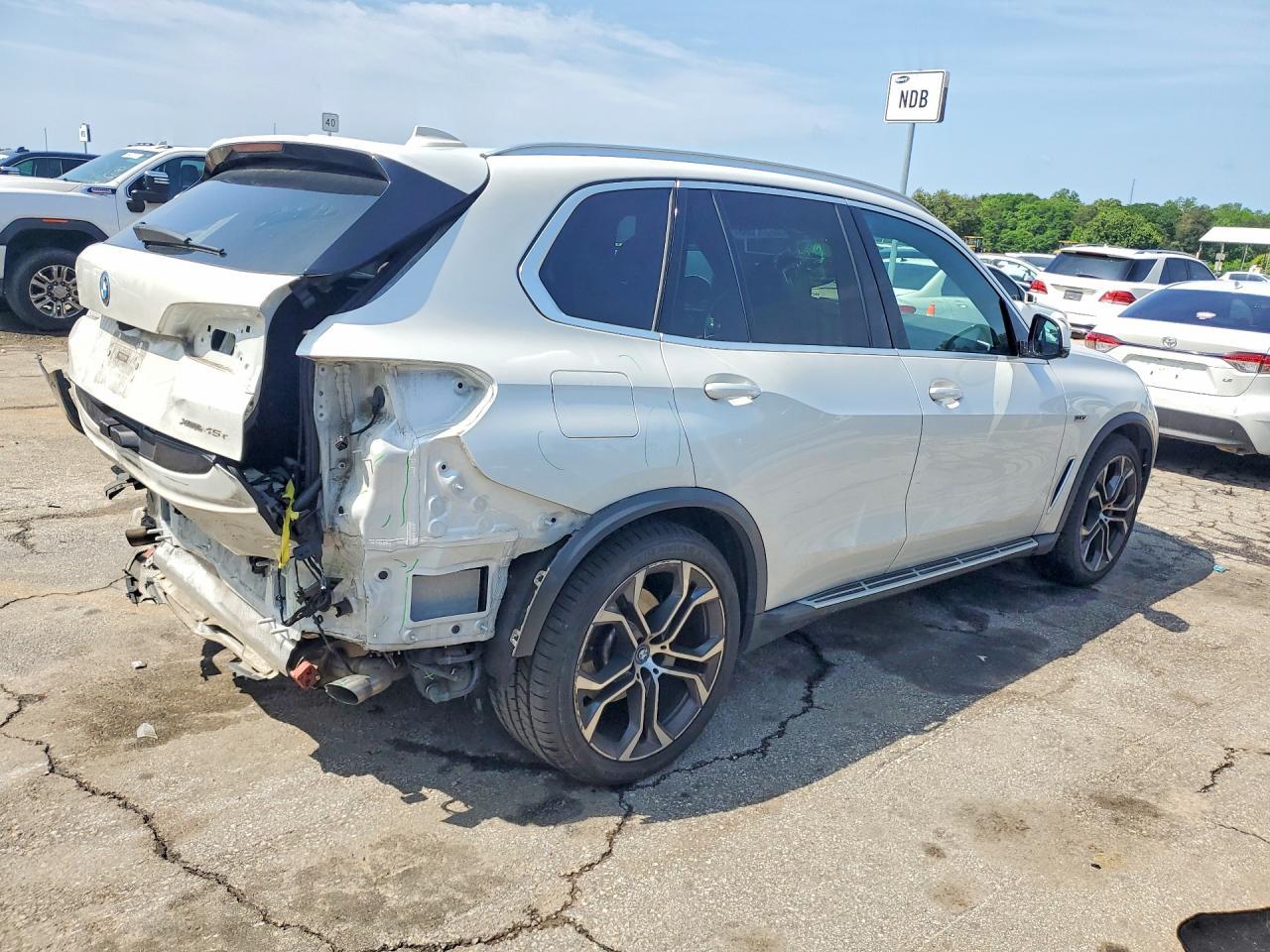 2023 BMW X5