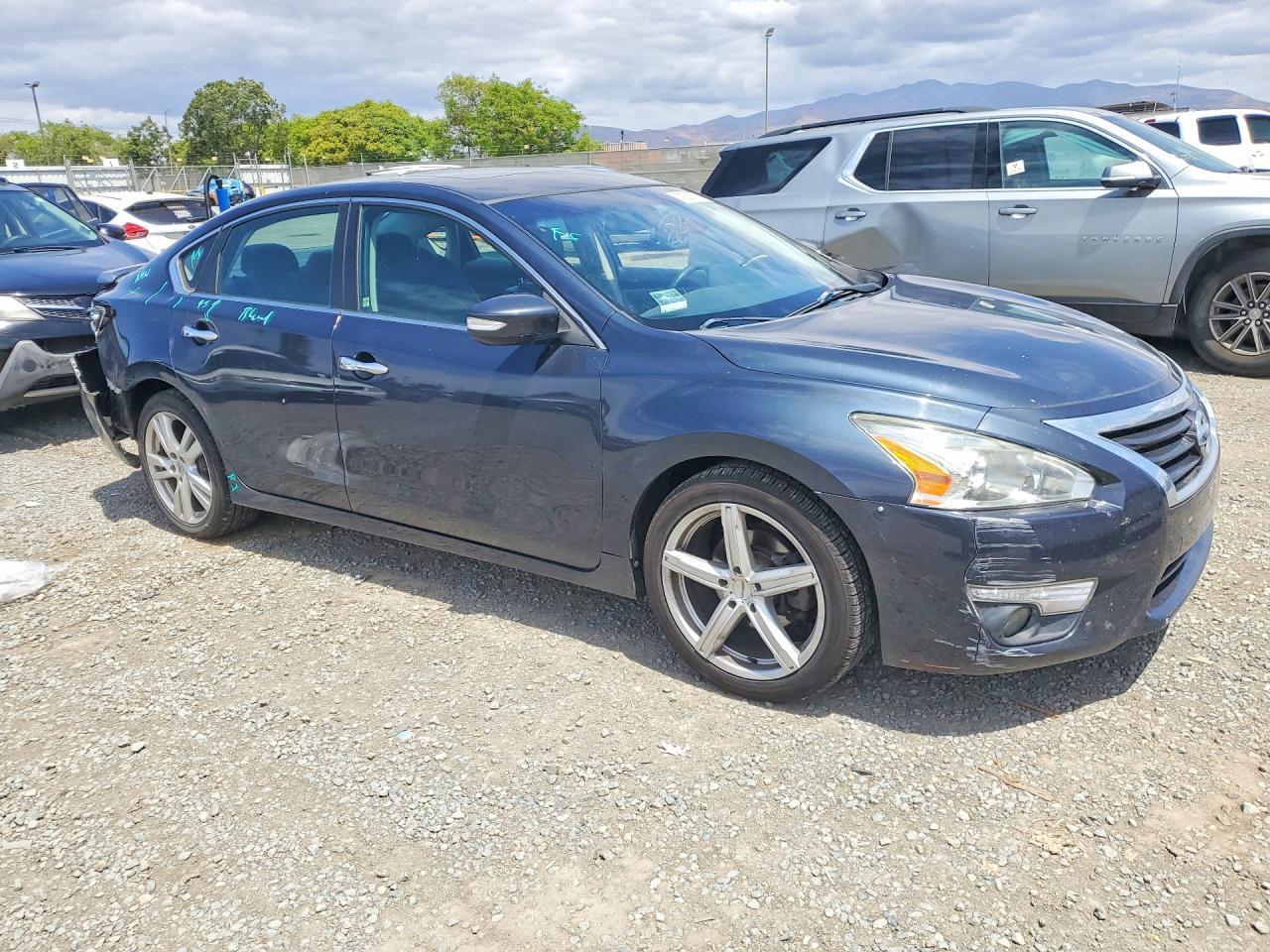 2014 NISSAN ALTIMA