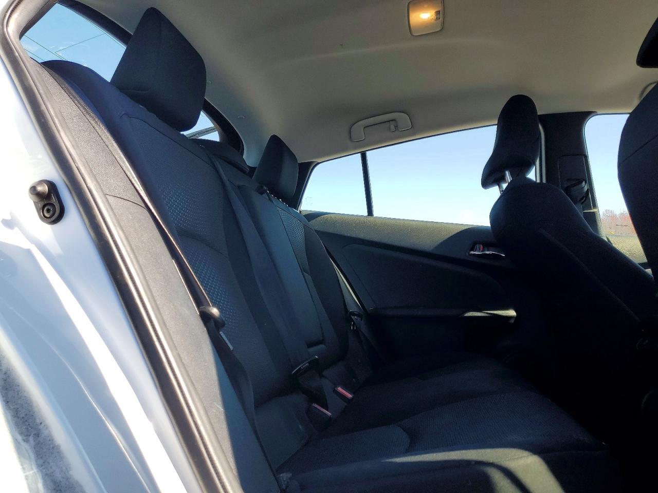 2022 TOYOTA PRIUS