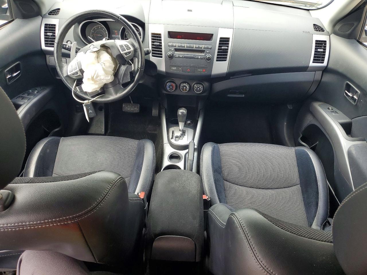 2012 MITSUBISHI outlander