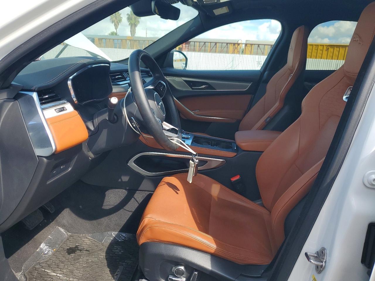 2024 JAGUAR F-Pace