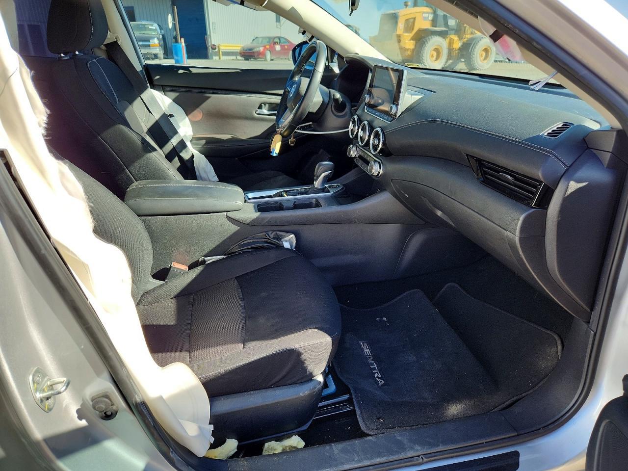 2022 NISSAN SENTRA