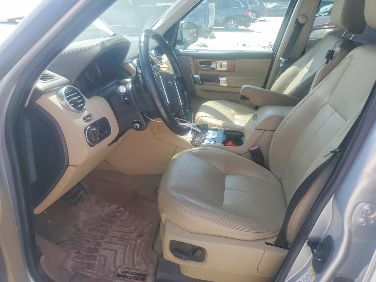 2016 LAND ROVER LR4
