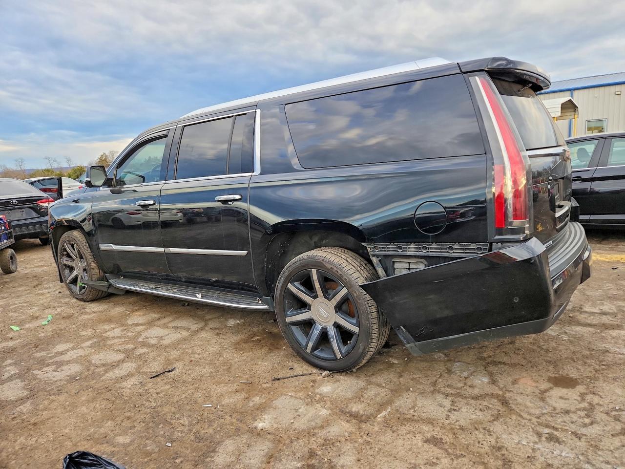 2019 CADILLAC Escalade ESV