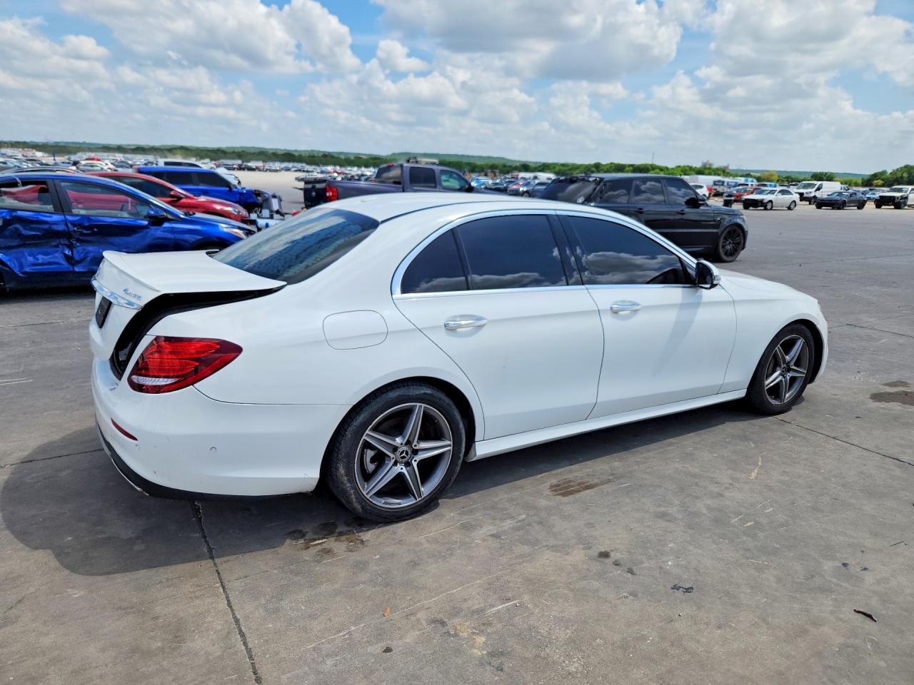 2017 MERCEDES-BENZ E-Class