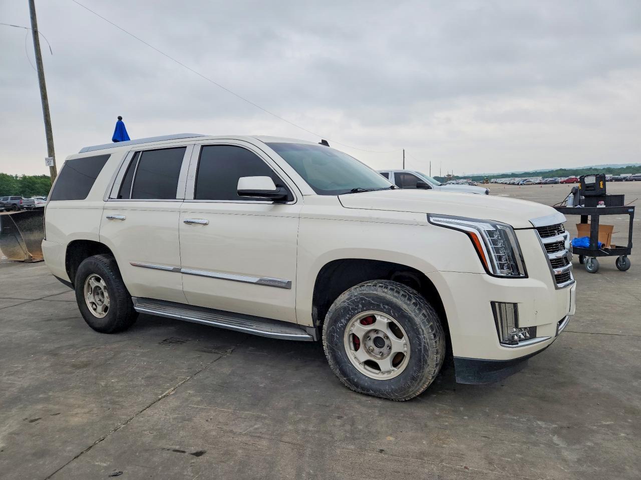 2015 CADILLAC ESCALADE