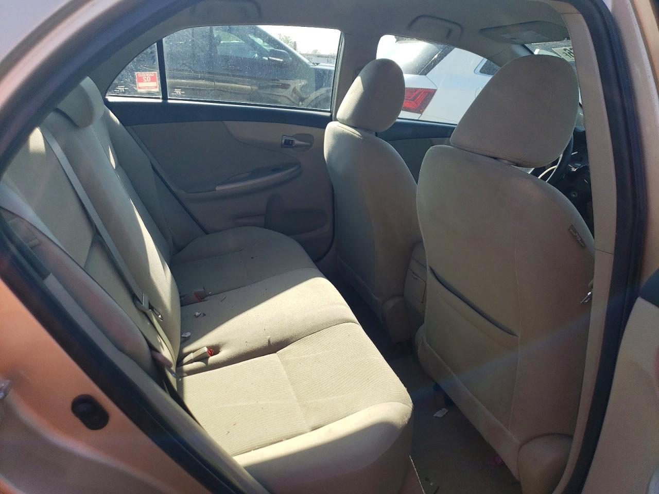 2013 TOYOTA COROLLA