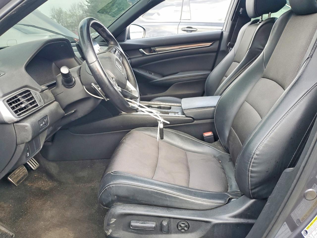 2018 HONDA ACCORD