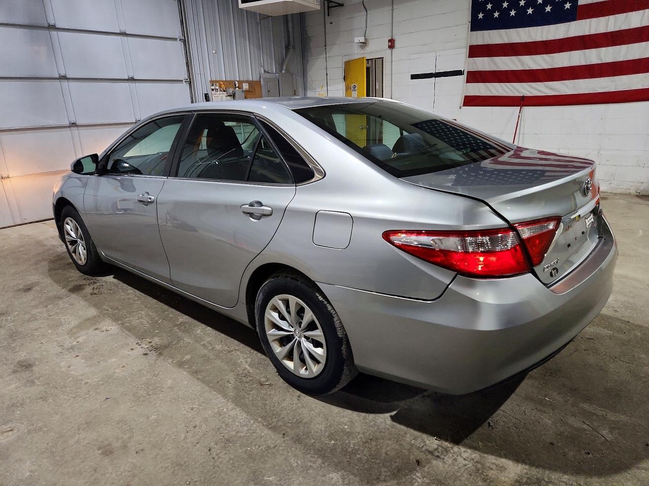 2015 TOYOTA CAMRY