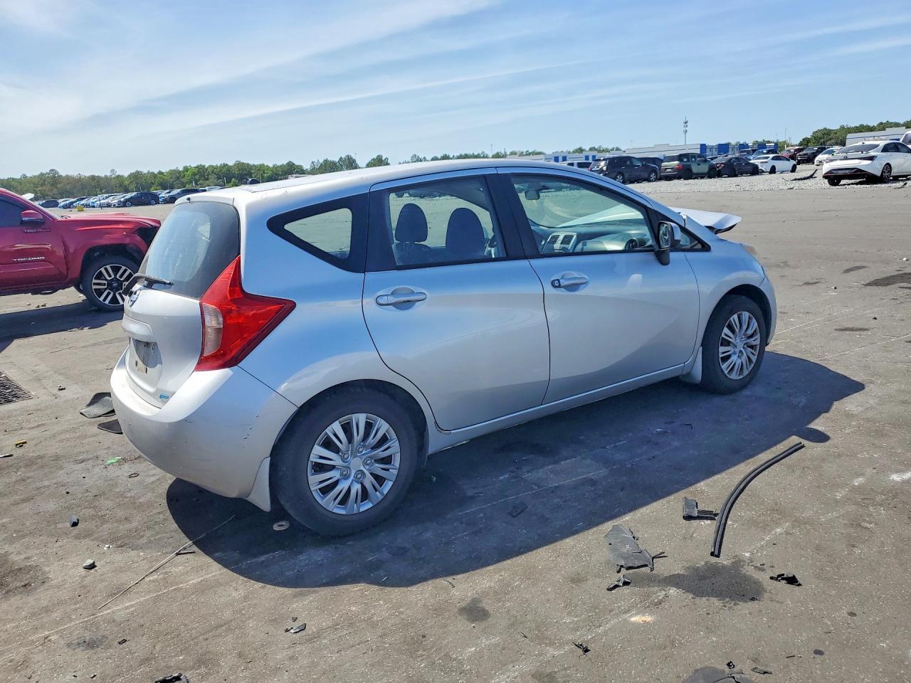 2014 NISSAN Versa Note