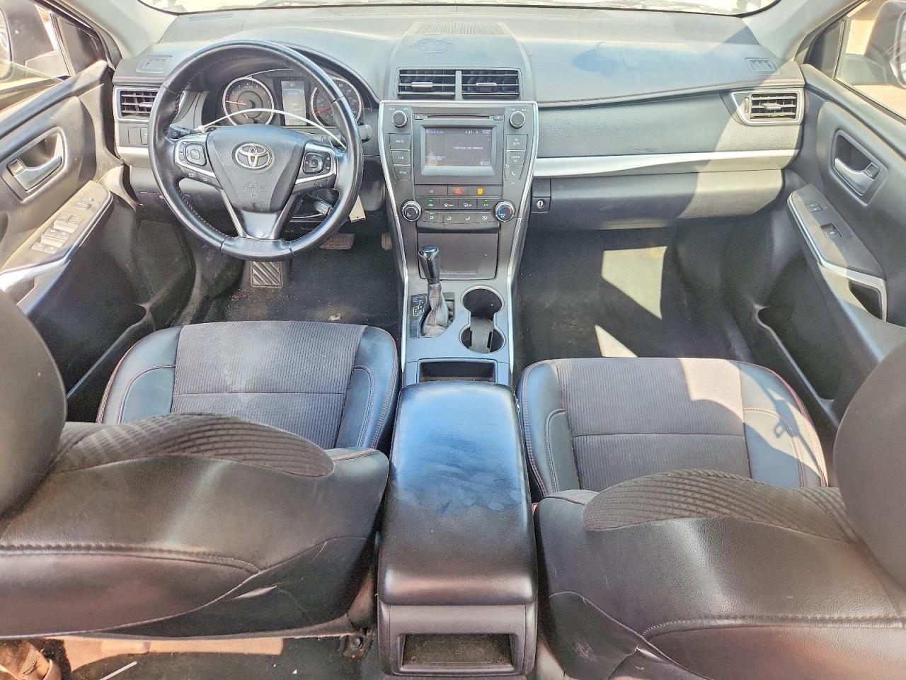 2017 TOYOTA CAMRY