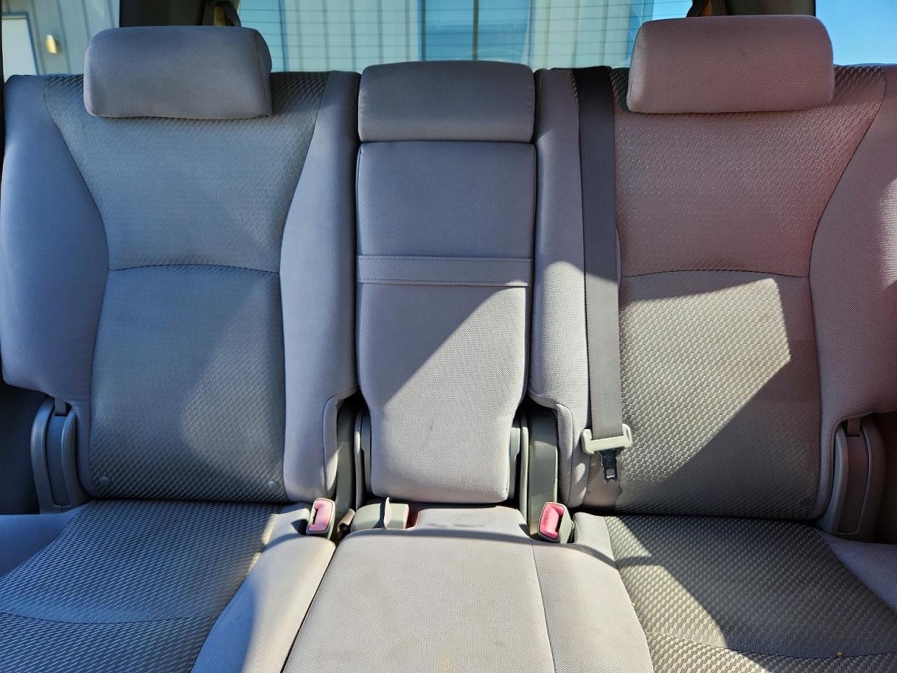 2005 TOYOTA HIGHLANDER