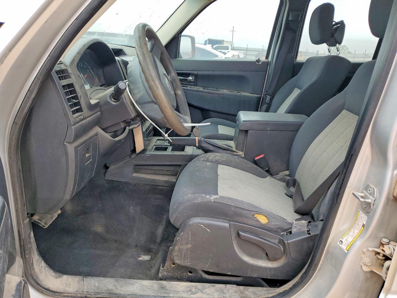 2010 JEEP Liberty
