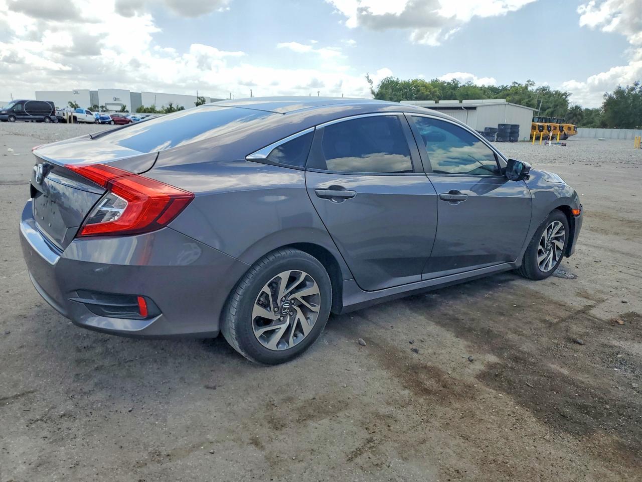2016 HONDA CIVIC