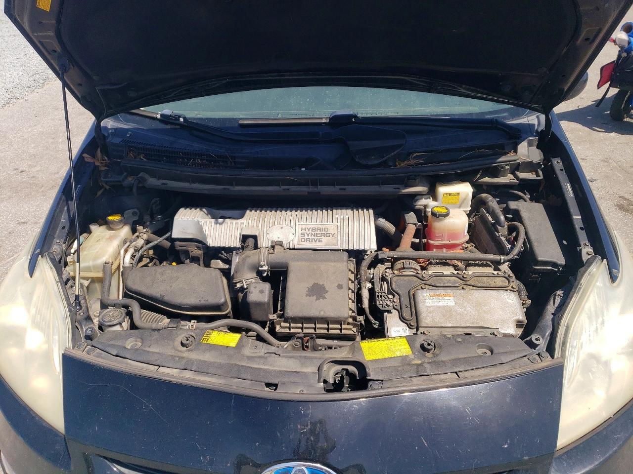 2011 TOYOTA PRIUS