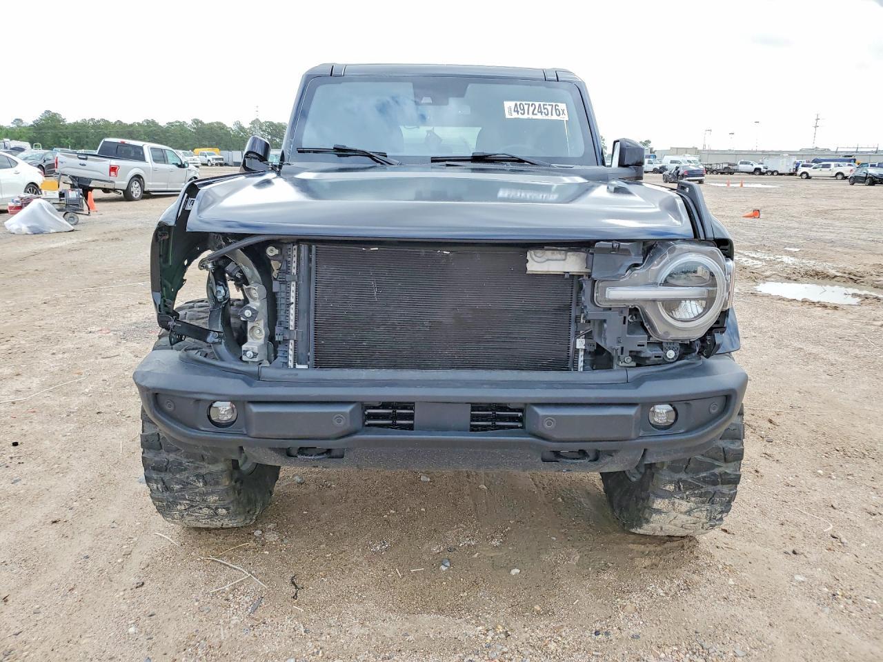 2024 FORD Bronco
